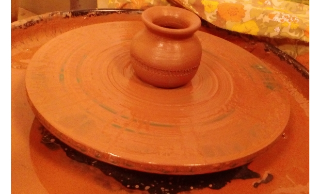 One day fun hand and wheel pottery session