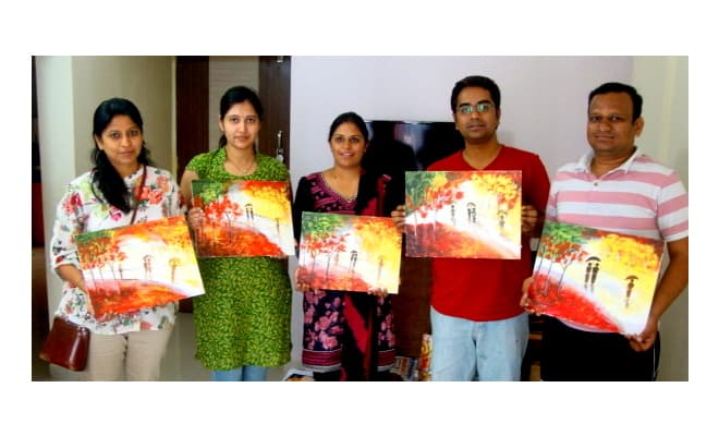 ACRYLIC PAINTING WORKSHOP… FUN WITH COLOURS